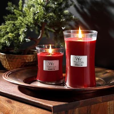 WoodWick Geurkaars Medium Cinnamon Chai - 11 cm / ø 10 cm - Geurkaars in Glas - Houten Lont WoodWick Geurkaars Medium Cinnamon Chai - 11 cm / ø 10 cm - Geurkaars in Glas - Houten Lont