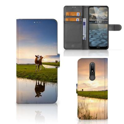 Nokia 2.4 | Telefoonhoesje | Met pasjeshouder | Koe