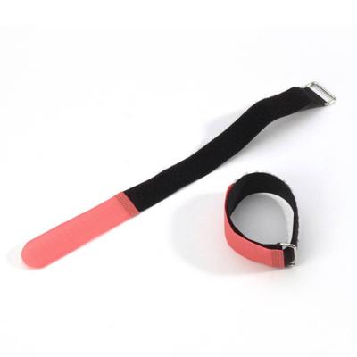 Adam Hall VR4040RED kabelbinder klittenband 400 x 38 mm rood