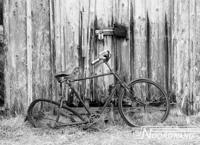 Noordwand Farmlife Fotobehang oude fiets zwart-wit - 3750016 - thumbnail