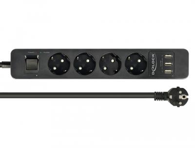 DeLOCK 4-weg stekkerdoos met USB-poorten