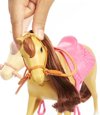 Barbie speelset Chelsea en paarden