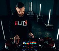 Reloop ELITE DVS Professionele Battle DJ mixer voor Serato DJ - thumbnail