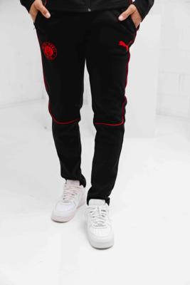 FC St. Pauli Casuals Trainingsbroek Senior 2024/2025 - Maat L - Kleur: Zwart | Soccerfanshop FC St. Pauli Casuals Trainingsbroek Senior 2024/2025 - Maat L - Kleur: Zwart | Soccerfanshop