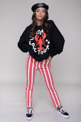 Colourful Rebel Lobster Love Tour Trui Zwart Dames - Loose Fit - Katoen Colourful Rebel Lobster Love Tour Trui Zwart Dames - Loose Fit - Katoen