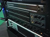 Omnitronic GEQ-2310 2-kanaals 19 inch equalizer - thumbnail