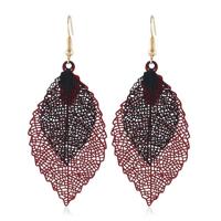 Dubbel gelaagde verlaat Tassel Earrings eenvoudige retro metalen blad-oren ornamenten (rood zwart) - thumbnail
