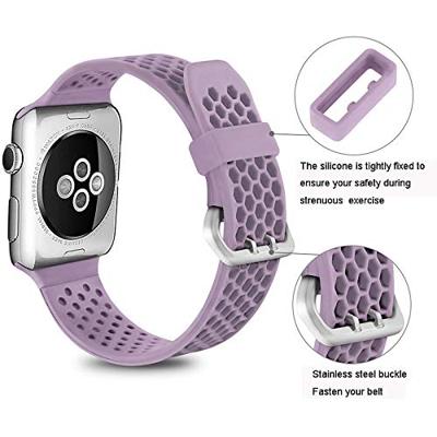 Bandje met gaatjes - Lichtpaars - Geschikt voor Apple Watch 44mm / 45mm / 46mm / 49mm
