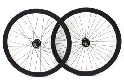 H plus Son Formation Face Fixed Gear Wielset - Zwart H plus Son Formation Face Fixed Gear Wielset - Zwart