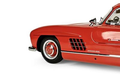 IXO Collection - 1/8 Mercedes-Benz 300 SL - Rood