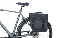 BASIL Fietstas tour waterproof left 14 liter 34 x 14 x 34 cm - zwart - thumbnail