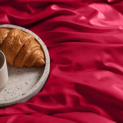 Dommelin Dommelin Laken Uni Satijn 300TC 579 Cherry 240x270 cm