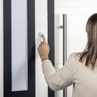 Byron DBY-24721 Complete set voor Draadloze deurbel Met knipperlicht, Met USB-aansluiting - thumbnail