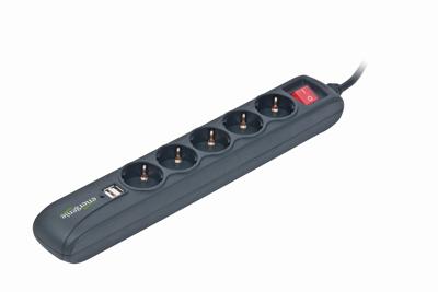 Stekkerdoos met schakelaar 5 voudig 2X USB, 1.5 meter snoer zwart Stekkerdoos met schakelaar 5 voudig 2X USB, 1.5 meter snoer zwart