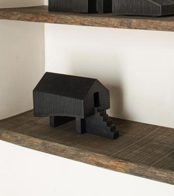 Ethnicraft Ornament 'Stilt House' Mahoniehout, kleur Zwart