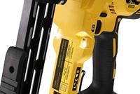 DeWalt DCFS950P2 | Accu Hekwerktacker | XR | 18V | 5,0Ah | 9GA | 40/45/50 mm - DCFS950P2-QW - thumbnail