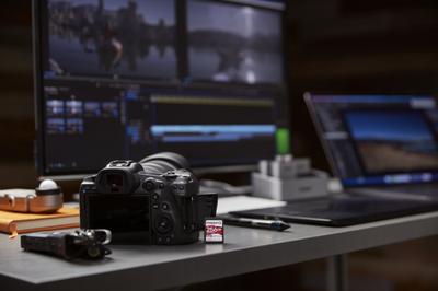 Kingston Canvas React Plus SD-kaart 256 GB Class 10 UHS-II Kingston Canvas React Plus SD-kaart 256 GB Class 10 UHS-II