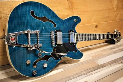 Hagstrom Tremar Viking Deluxe Cloudy Skies