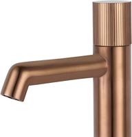 Ben Engraved Line fonteinkraan geborsteld koper pvd-coating - thumbnail