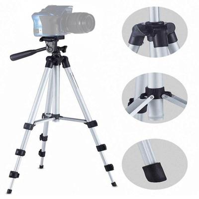 Live Broadcast statief 4-sectie opklapbare poten aluminiumlegering statiefaansluiting met U-vormige driedimensionale statiefkop voor DSLR & Digitale C Live Broadcast statief 4-sectie opklapbare poten aluminiumlegering statiefaansluiting met U-vormige driedimensionale statiefkop voor DSLR & Digitale C