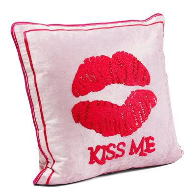 Kare Design Kussen Kiss Me