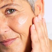Topicrem Mela Stralende Serum tegen Vlekken 30ml - thumbnail