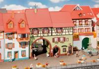 Faller 130499 H0 Stadshuis met poort - thumbnail