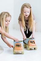 Dantoy Bioplastic truck (onverpakt) - thumbnail