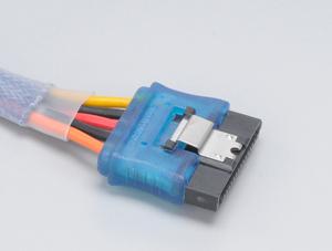 Akasa Blue-UV SATA cable adapter