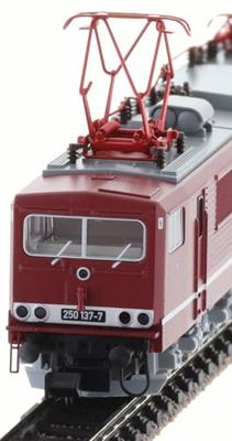 MiniTrix 16651 N elektrische locomotief BR 250 van de DR