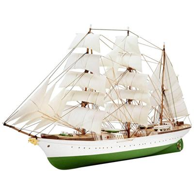 Revell 1/350 Gorch Fock Revell 1/350 Gorch Fock