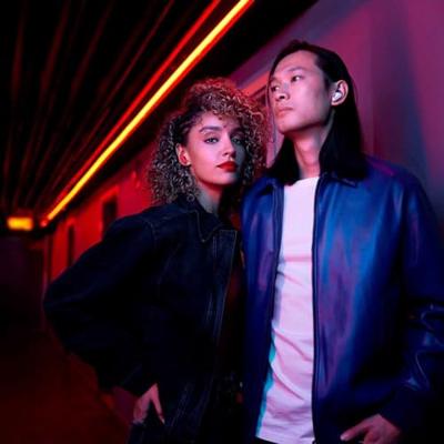 In-ear Bluetooth oordopjes Urbanista Atlanta Rood Levendig rood