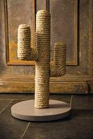 Designed by Lotte Houten Krabpaal Cactus, 35x35x60 cm - thumbnail