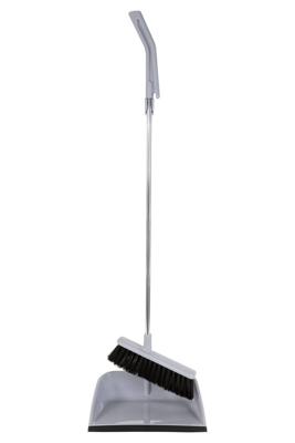 Mariaset met lange metalen steel 23x23 cm lengte 90 cm vegerbreedte 20 cm Mariaset met lange metalen steel 23x23 cm lengte 90 cm vegerbreedte 20 cm