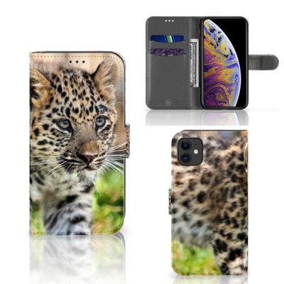 Apple iPhone 11 | Telefoonhoesje | Met pasjeshouder | Baby Luipaard