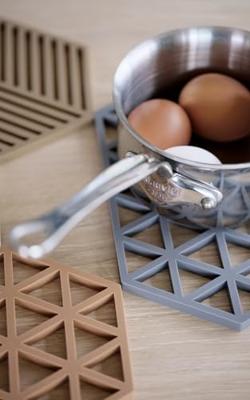 Zone - Triangles - Onderzetter Cool Grey groot