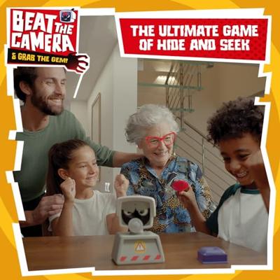 Tomy Beat The Camera