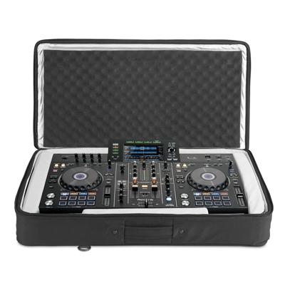 UDG Urbanite midi controller sleeve XL black