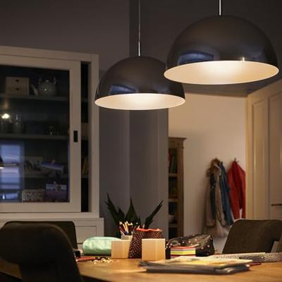 Philips 8720169325074 LED-lamp Energielabel A (A - G) E14 2.3 W = 40 W Warmwit 3 stuk(s)