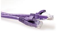 ACT Paarse 1,5 meter U/UTP CAT6A patchkabel snagless met RJ45 connectoren - thumbnail