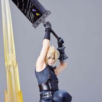 Final Fantasy VII Rebirth Figure - Cloud Strife - thumbnail