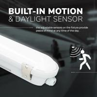 F04 LED TL armatuur met bewegingssensor 150cm - 60 Watt 7800 lumen (130lm/W) - CCT instelbare lichtkleur - Instelbare Osram Transformator - Vervangt 500W - Koppelbaar - IK08 - IP66 waterdicht - thumbnail