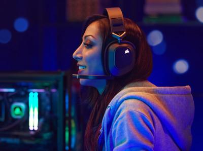 Corsair HS80 RGB WIRELESS gaming headset