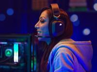 Corsair HS80 RGB WIRELESS gaming headset - thumbnail