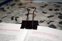 Papierklem MAUL 215 foldback 16mm capaciteit 5mm zwart 12 stuks - thumbnail