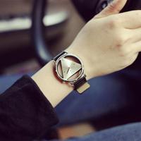 Vrouwen driehoek lederen riem quartz horloge (zwart) - thumbnail
