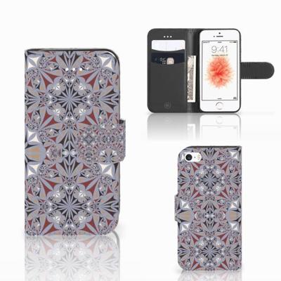 Apple iPhone 5 | 5s | SE | Bookcase | Flower Tiles