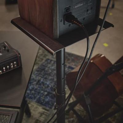 Gravity SP 3202 LRB studiomonitor statief met zware ronde voet - thumbnail