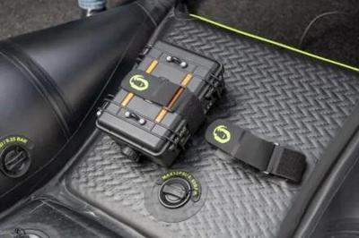 Float Plus Easy Straps Compact Model