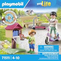 PLAYMOBIL My Life boekenruil voor boekenwurmen 71511 - thumbnail